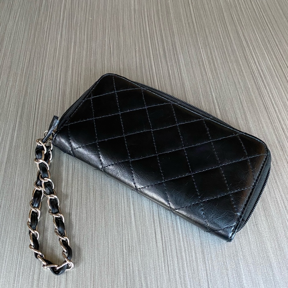 Black Wristlet